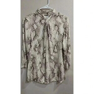 Women's long sleeve snakeskin print blouse in size Elie Tahari approx size Large